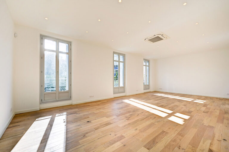 LA BASTIDE 43CR