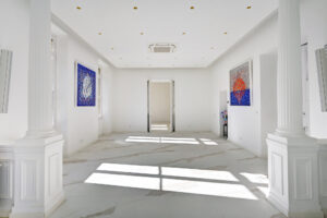 Salon lumineux pour séminaire La Bastide 43 Marseille